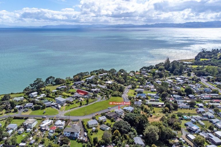Photo of property in 88 Howard Road, Orere Point, Papakura, 2585