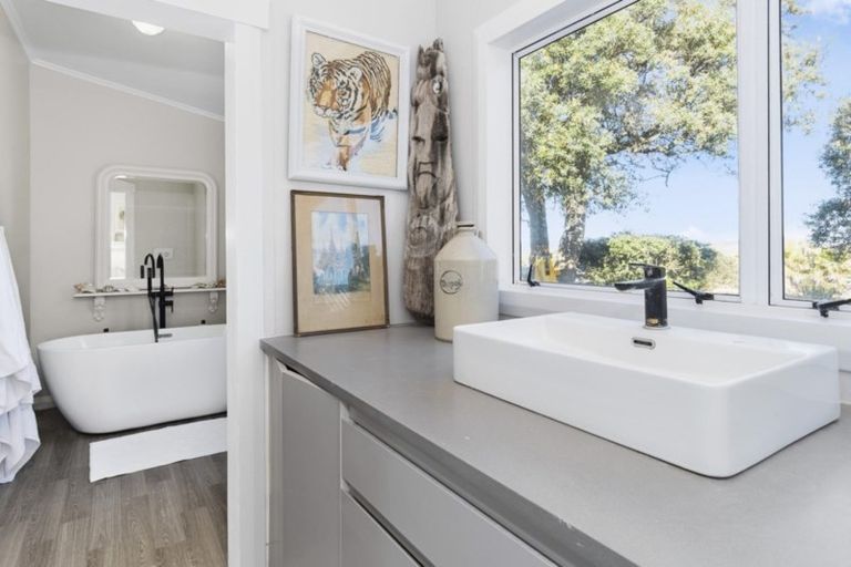 Photo of property in 209 Pukehina Parade, Pukehina, Te Puke, 3189