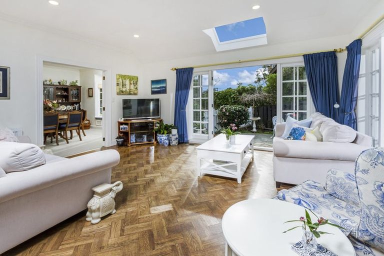 Photo of property in 23 Ewen Street, Hauraki, Auckland, 0622