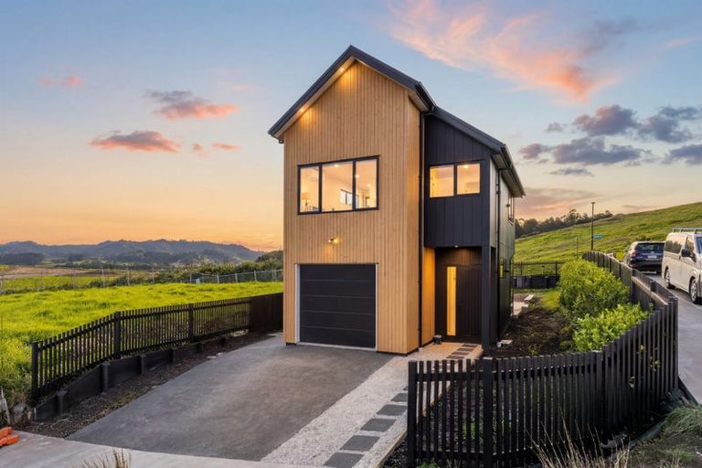 Photo of property in 49 Waitai Crescent, Warkworth, 0985