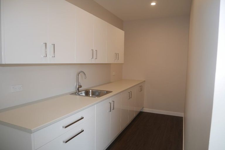 Photo of property in 87 Endeavour Drive, Whitby, Porirua, 5024