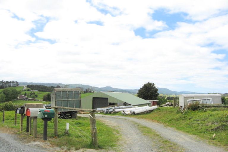 Photo of property in 17 Edgerley Road, Kaipara Flats, Warkworth, 0981