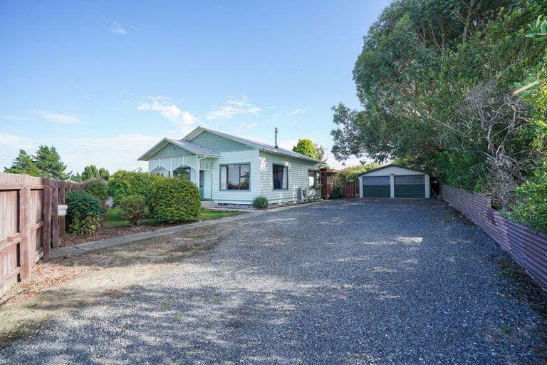 Photo of property in 124 Moulson Street, Strathern, Invercargill, 9812