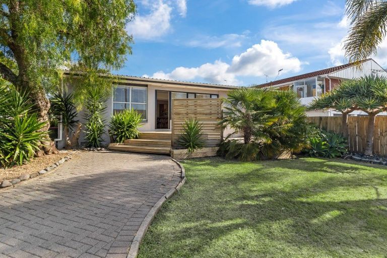 Photo of property in 24 Locarno Avenue, Sandringham, Auckland, 1025