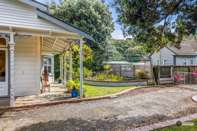 Photo of property in 36 Riddlers Crescent, Petone, Lower Hutt, 5012
