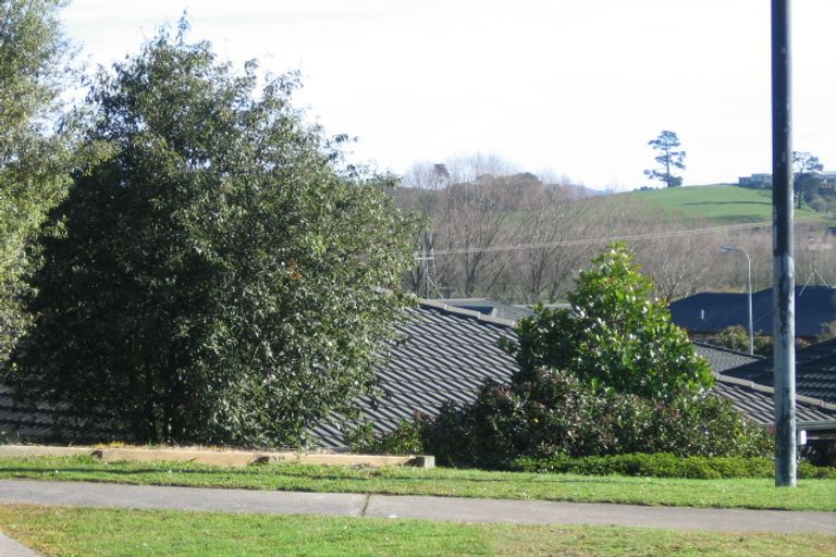 Photo of property in 38 Greenfield Drive, Western Heights, Hamilton, 3200