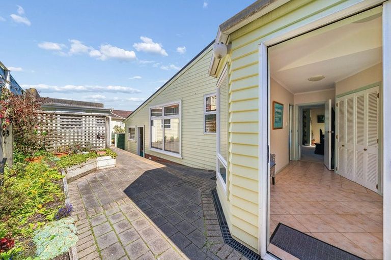 Photo of property in 24 Cornford Street, Karori, Wellington, 6012