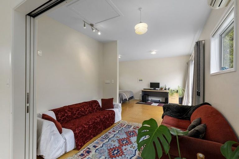 Photo of property in 5 Meadows Avenue, Waiwhetu, Lower Hutt, 5010