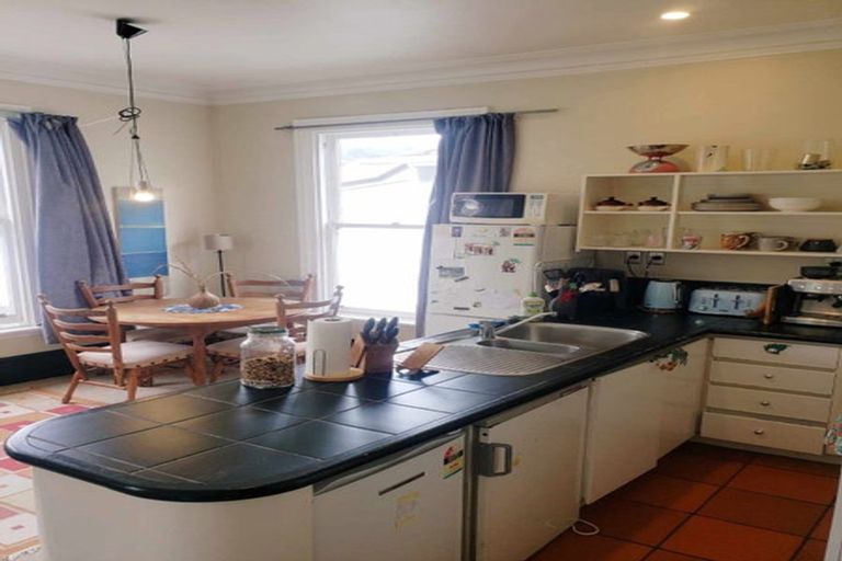 Photo of property in 3/248 The Terrace, Wellington Central, Wellington, 6011