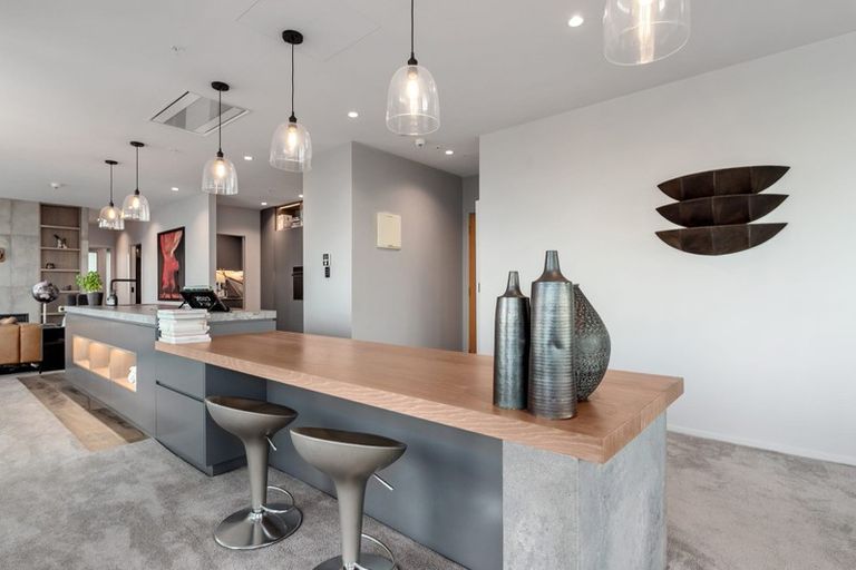 Photo of property in Sentinel Apartments, 1701/3 Northcroft Street, Takapuna, Auckland, 0622