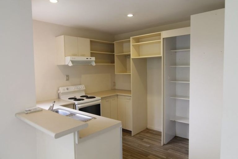 Photo of property in 31 Ballymena Drive, Belfast, Christchurch, 8051