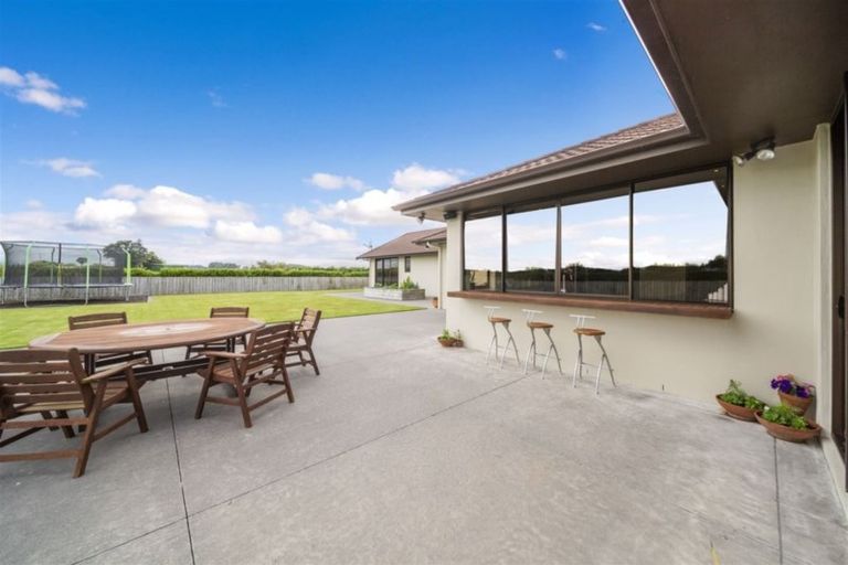 Photo of property in 96 Whenuku Road, Normanby, Hawera, 4675