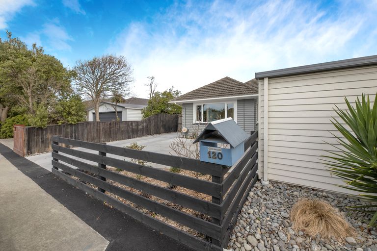 Photo of property in 120 Pine Avenue, South New Brighton, Christchurch, 8062