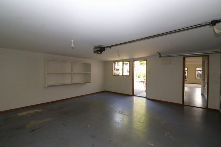 Photo of property in 15 Brockworth Place, Riccarton, Christchurch, 8011