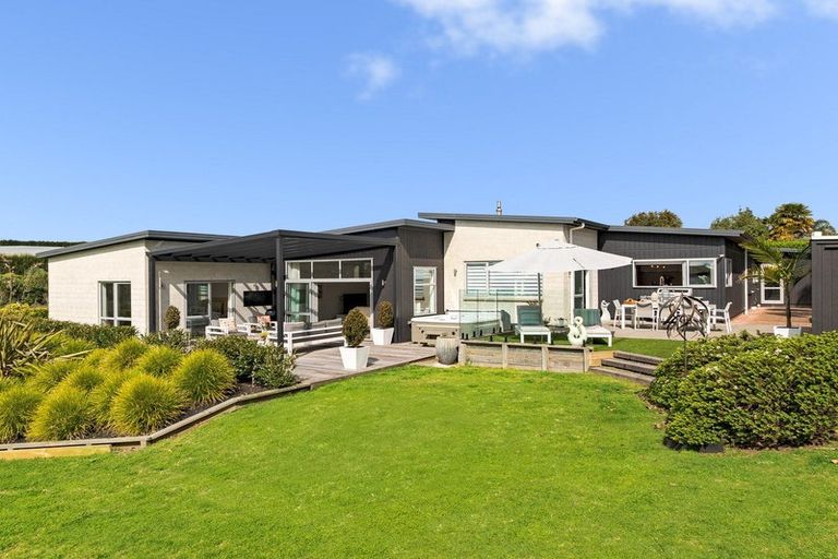 Photo of property in 21 Te Karaka Drive, Te Puna, Tauranga, 3174