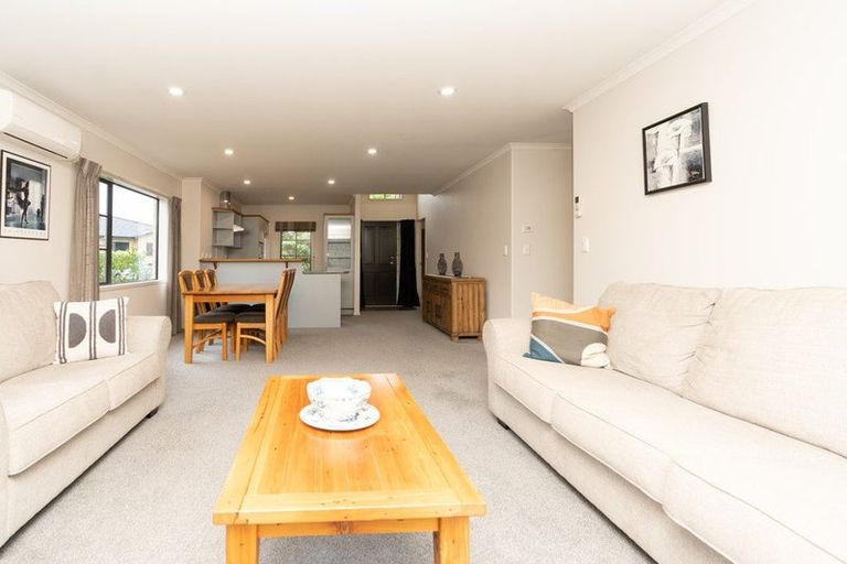 Photo of property in Bramley Gardens, 11/3 Turnbury Court, Rototuna, Hamilton, 3210