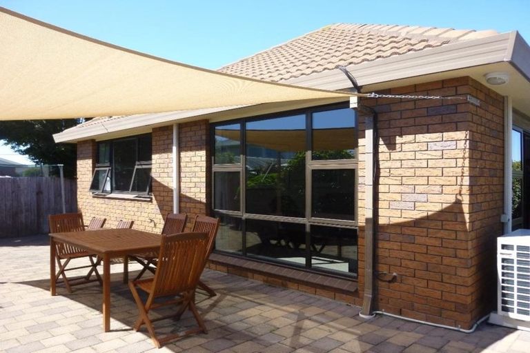 Photo of property in 8/32 Cotswold Avenue, Bishopdale, Christchurch, 8053