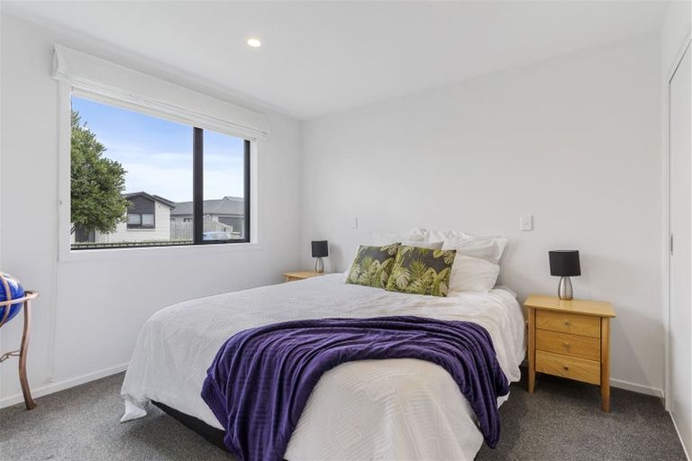 Photo of property in 5 Castlepoint Avenue, Takanini, 2110