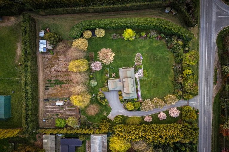 Photo of property in 87 Halkett Road, West Melton, Christchurch, 7676