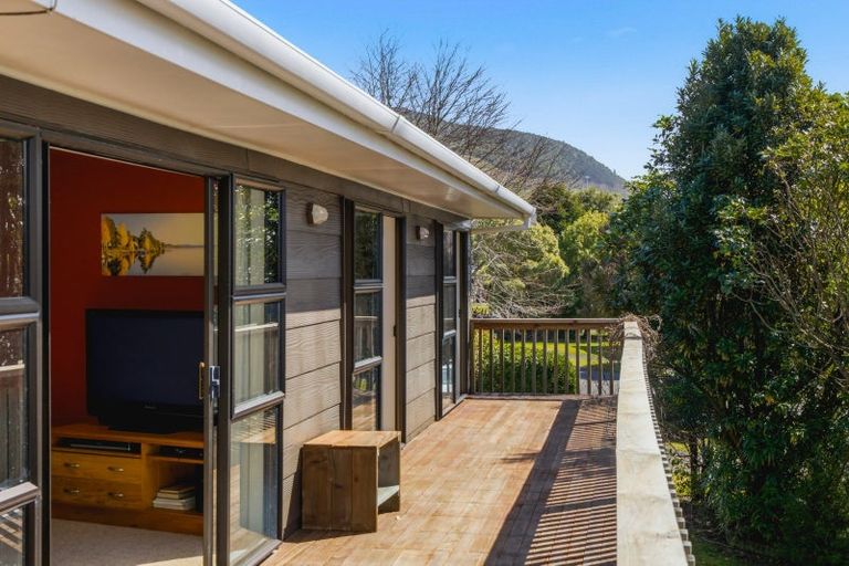Photo of property in 8 Ruru Place, Omori, Turangi, 3381