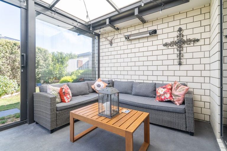 Photo of property in 35 Trelawny Terrace, Grenada Village, Wellington, 6037