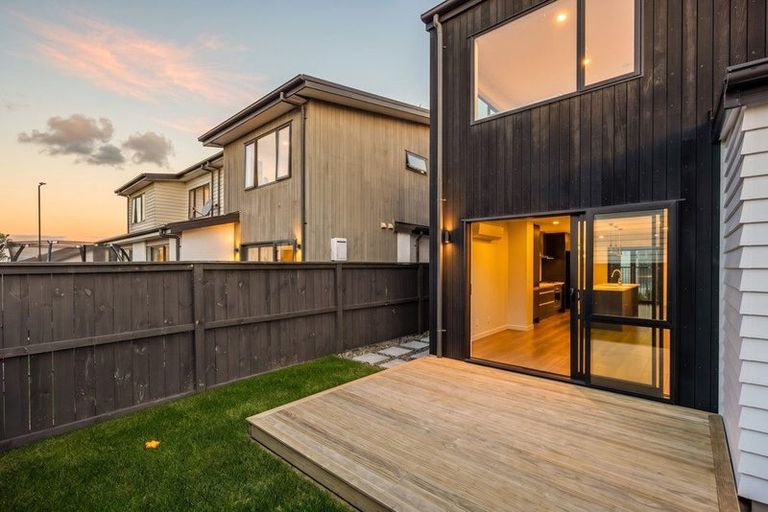 Photo of property in 6 Alexander French Close, Silverdale, 0932