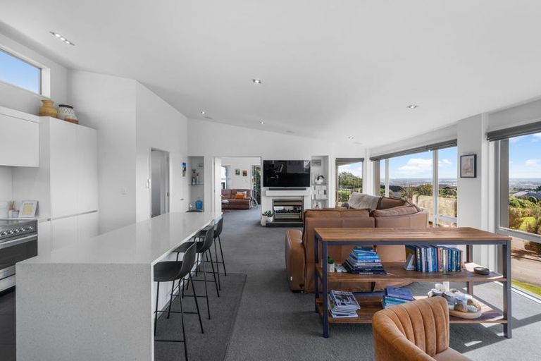 Photo of property in 10 Quarry Hill Terrace, Kennedys Bush, Christchurch, 8025