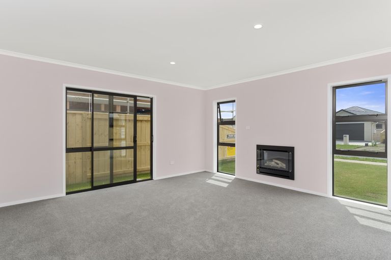 Photo of property in 6 Rotomanu Place, Pyes Pa, Tauranga, 3112