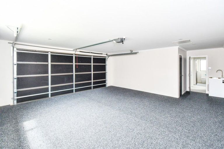 Photo of property in 35a Leathem Crescent, Pokeno, 2402