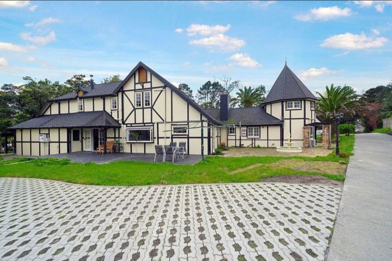 Photo of property in 68 Kaurilands Road, Titirangi, Auckland, 0604