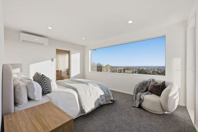 Photo of property in 50 Bleakhouse Road, Howick, Auckland, 2014