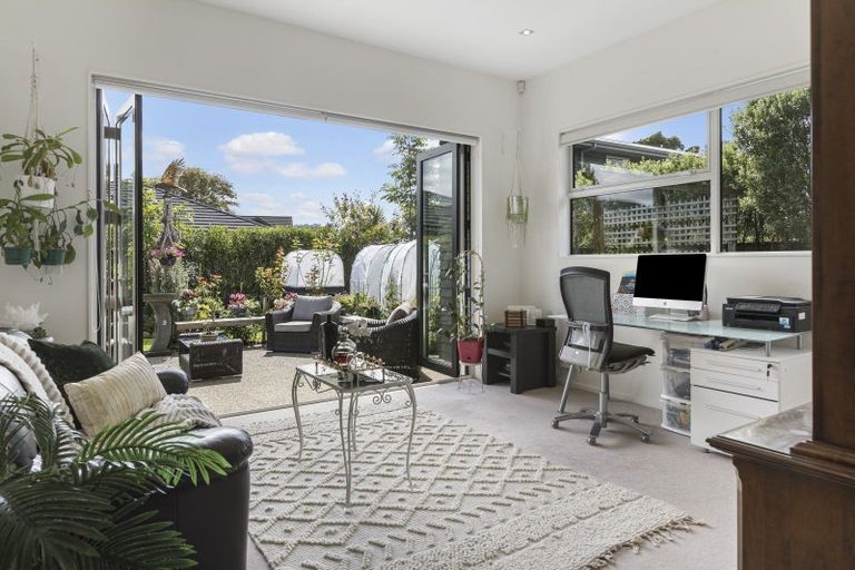 Photo of property in 12a Military Road, Boulcott, Lower Hutt, 5010