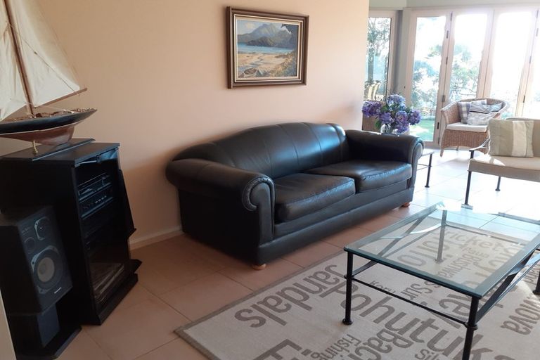 Photo of property in 76 Glenstrae Road, Redcliffs, Christchurch, 8081