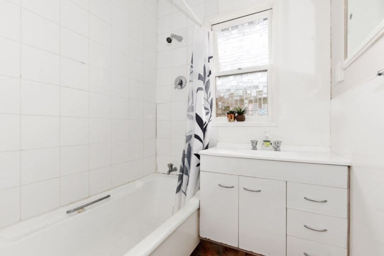 Photo of property in 49 Russell Road, Kensington, Whangarei, 0112