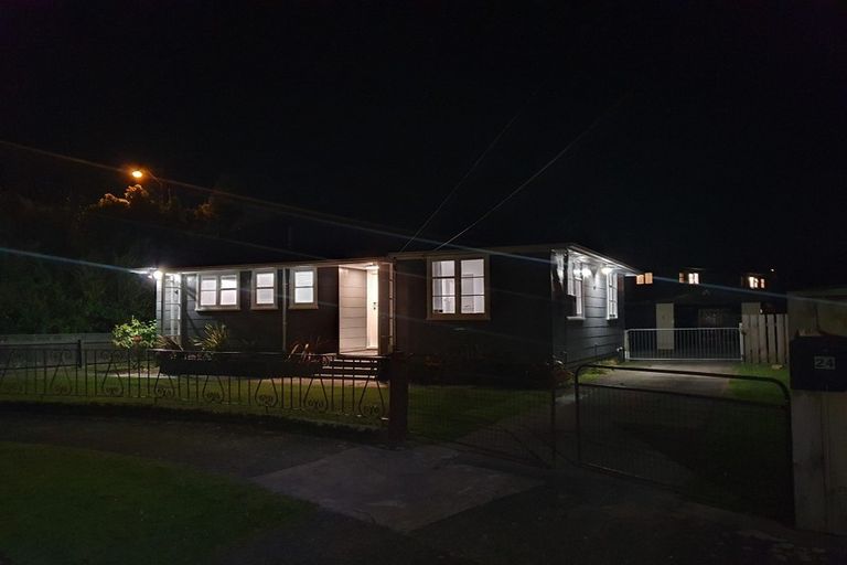 Photo of property in 24 Rainey Grove, Taita, Lower Hutt, 5011