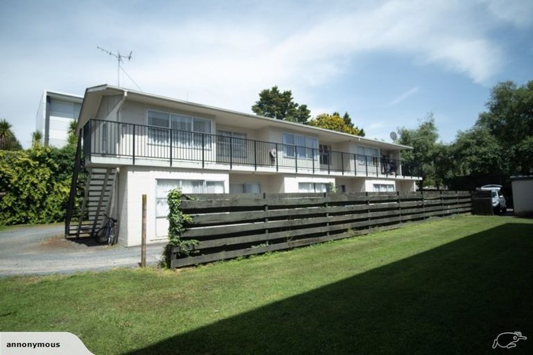 Photo of property in 8 Anzac Parade, Hamilton Central, Hamilton, 3204