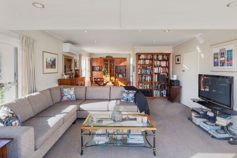 Photo of property in 37 Kaiwara Street, Hoon Hay, Christchurch, 8025