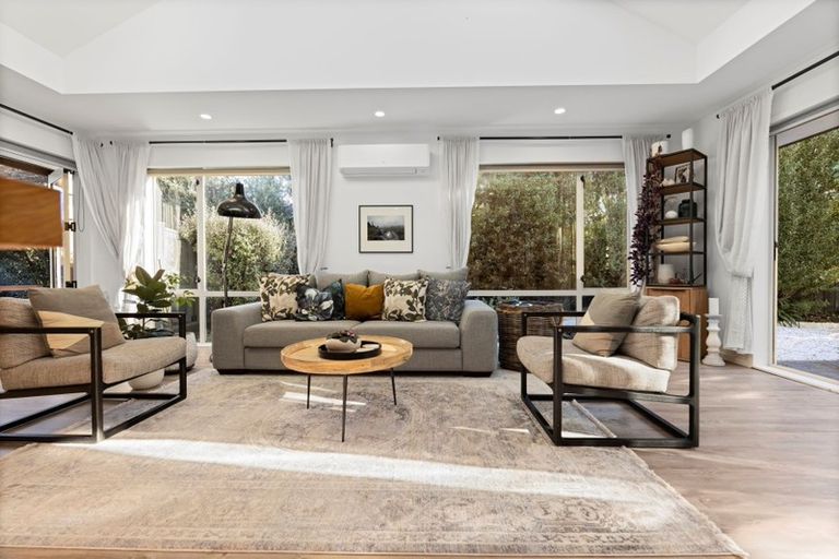 Photo of property in 7a Sequoia Place, Parklands, Christchurch, 8083