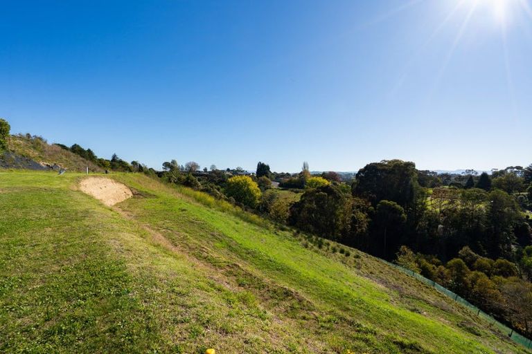 Photo of property in 86 Oak Road, Poraiti, Napier, 4112