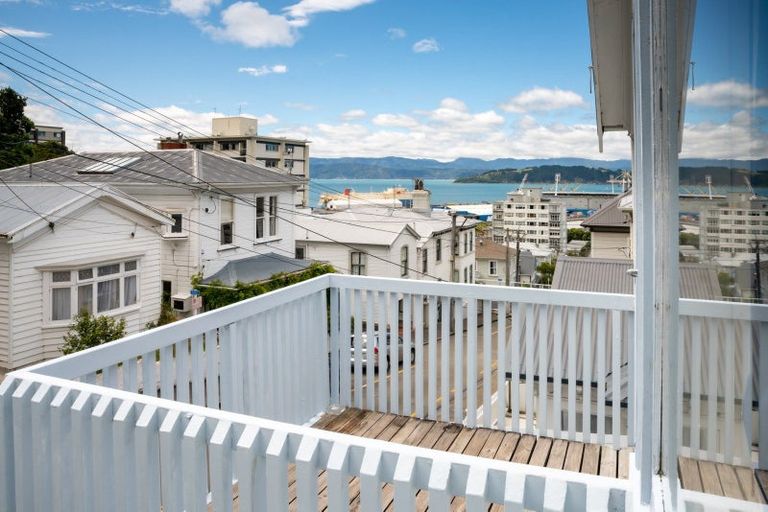 Photo of property in 29 Newman Terrace, Thorndon, Wellington, 6011