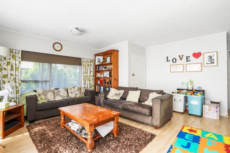 Photo of property in 20 Cypress Crescent, Pukete, Hamilton, 3200