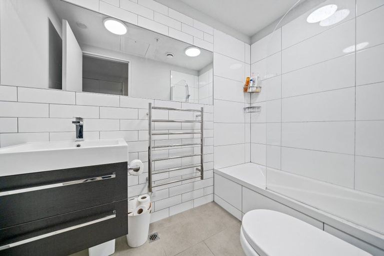 Photo of property in Detroit Apartments, 201/181 Tasman Street, Mount Cook, Wellington, 6021