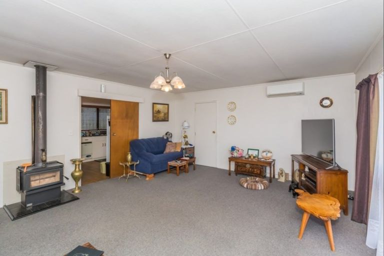 Photo of property in 23a Kauwhata Street, Himatangi Beach, Foxton, 4891