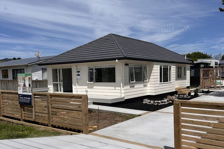 Photo of property in 19 Andrews Street, Foxton Beach, Foxton, 4815