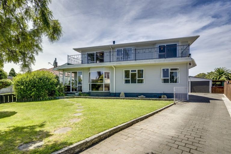 Photo of property in 50 Russell Road, Marewa, Napier, 4110