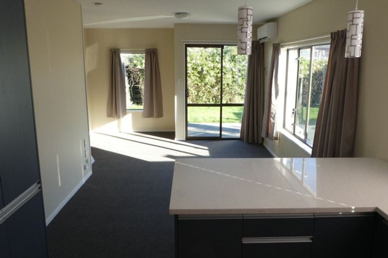 Photo of property in 6/31 Brockworth Place, Riccarton, Christchurch, 8011