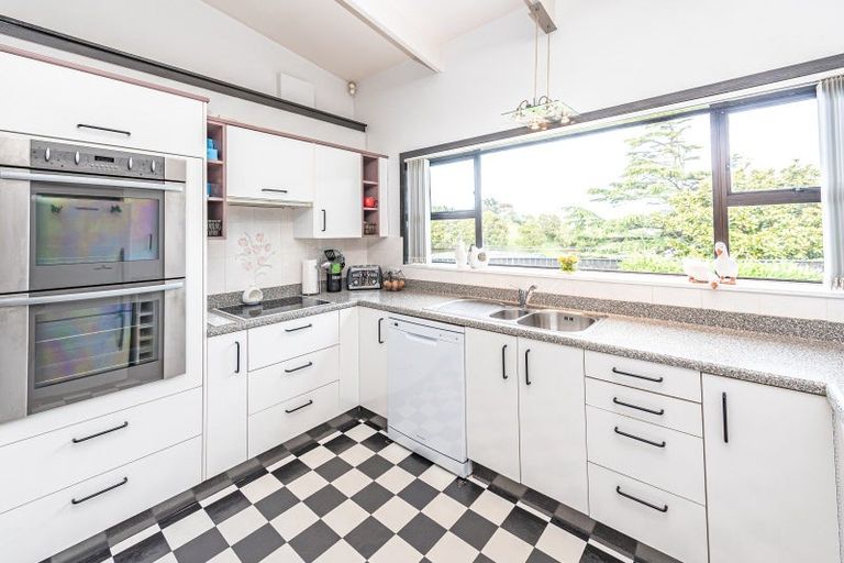 Photo of property in 71 Montgomery Road, Westmere, Whanganui, 4501