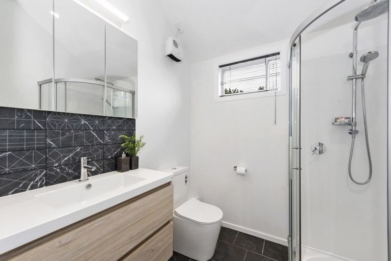 Photo of property in 527 River Road, Fairfield, Hamilton, 3214