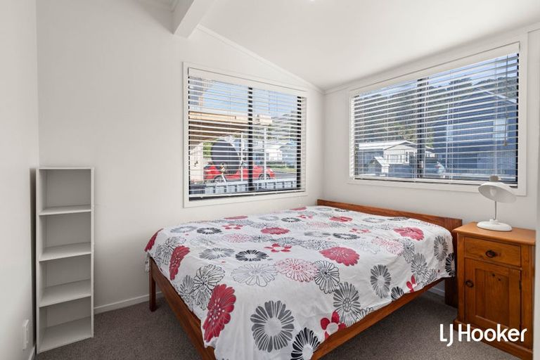 Photo of property in 21 Pacific Road, Waihi Beach, 3611