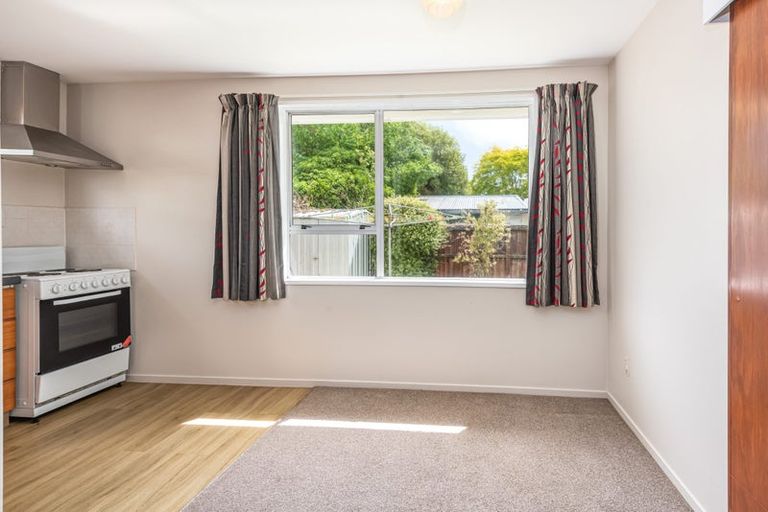 Photo of property in 1/3 Cavendish Road, Casebrook, Christchurch, 8051